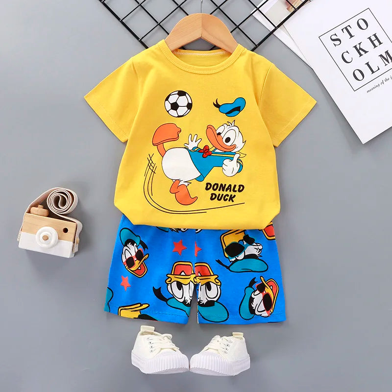 Donald Duck Cartoon 2-Piece Boys Summer Tracksuit Casual Kids Clothing Set with T-shirt And Shorts for Children 1-4 Year Old