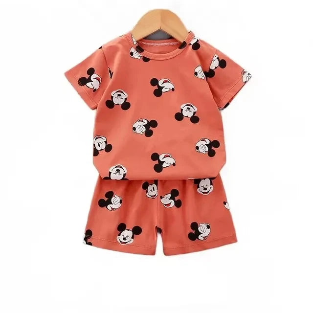 Donald Duck Cartoon 2-Piece Boys Summer Tracksuit Casual Kids Clothing Set with T-shirt And Shorts for Children 1-4 Year Old