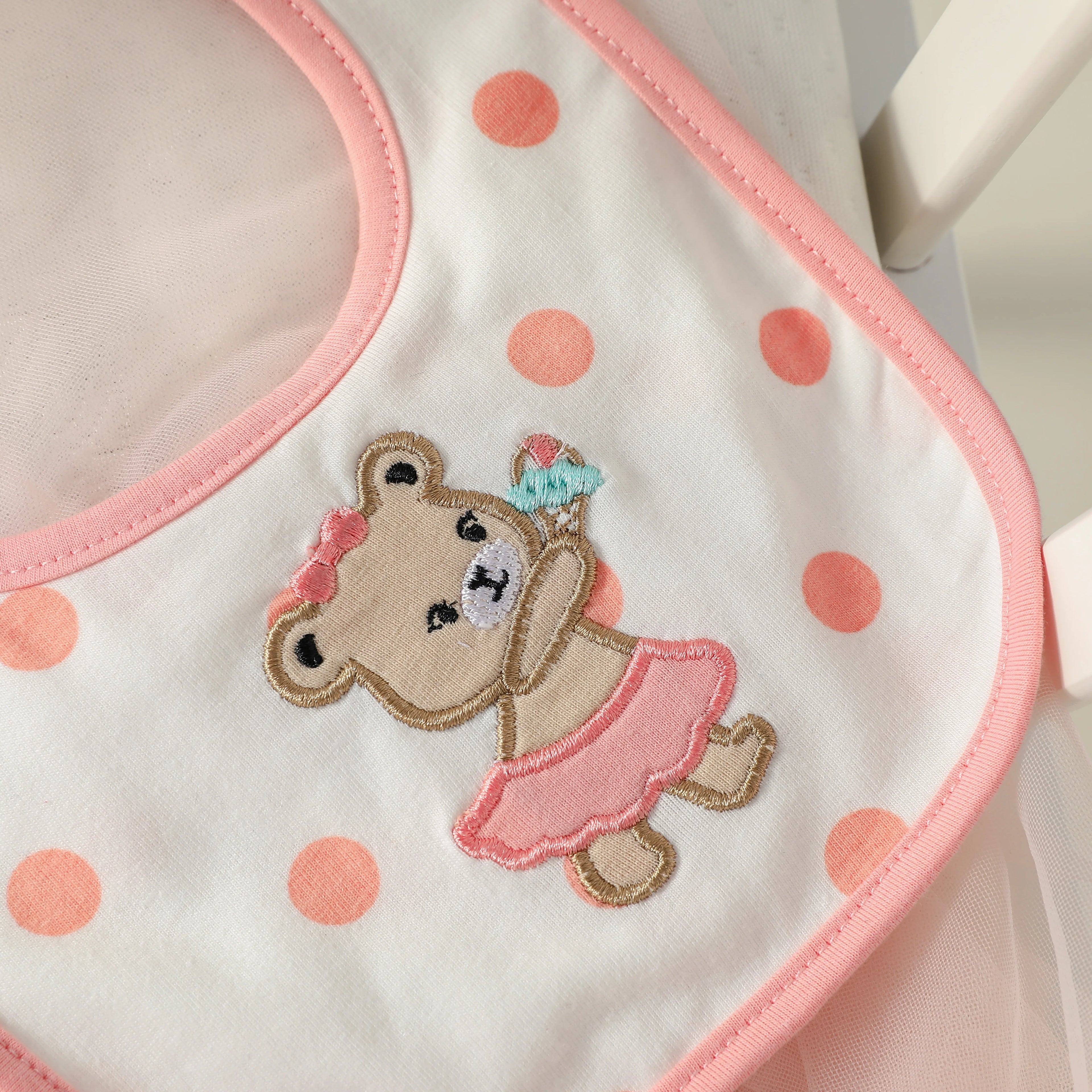 2025 Baby Girls 4Pcs All Seasons Long Sleeve Round neck Polka dots Embroidered Bear Newborn Cute Casual Jumpsuit+Bib+Hat+Gloves