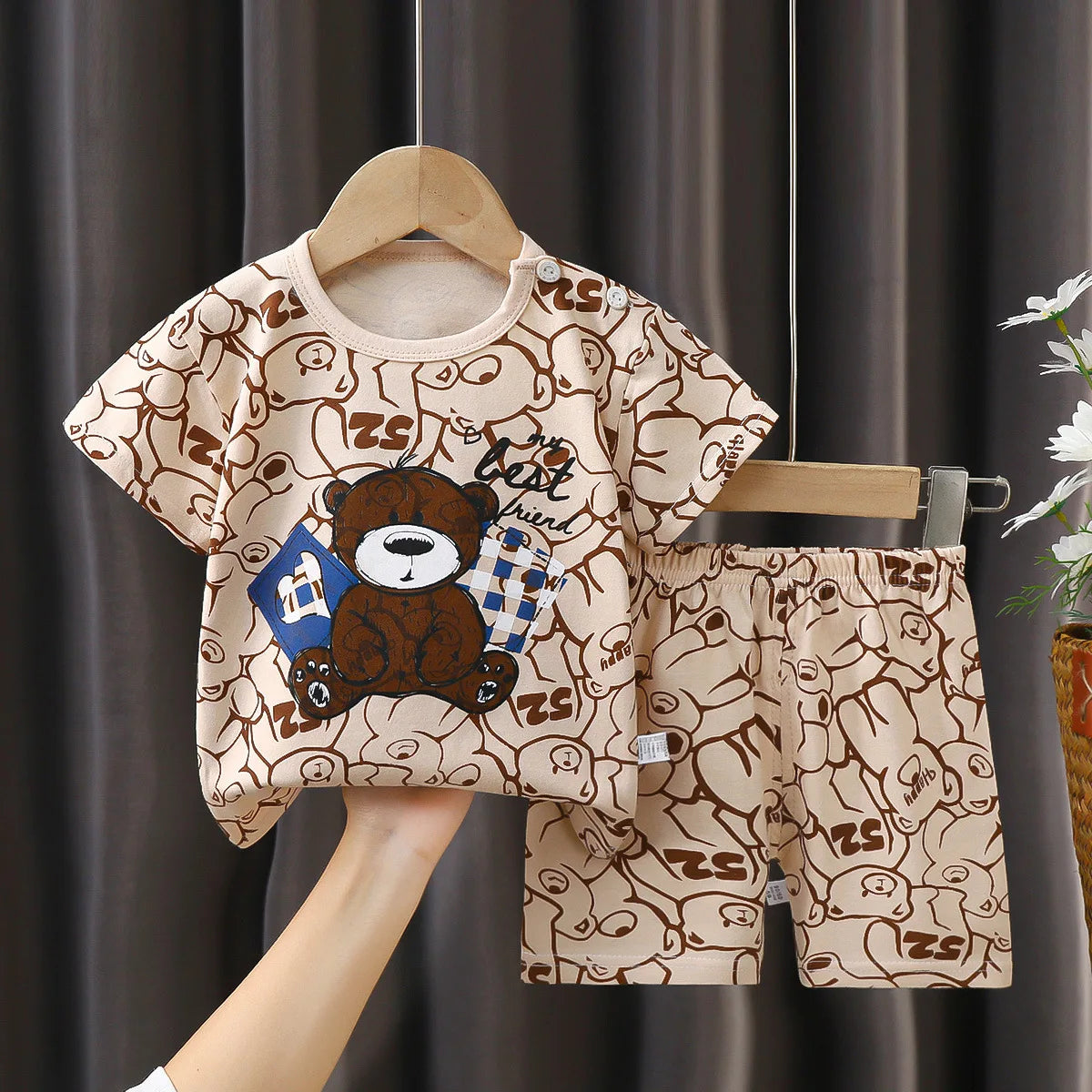 Donald Duck Cartoon 2-Piece Boys Summer Tracksuit Casual Kids Clothing Set with T-shirt And Shorts for Children 1-4 Year Old