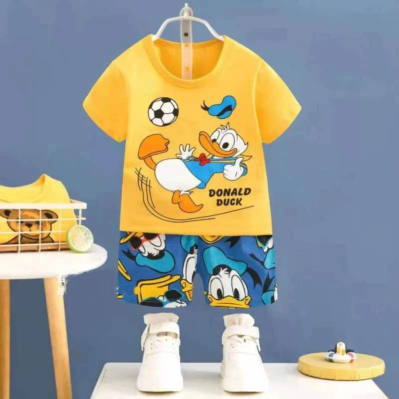 Donald Duck Cartoon 2-Piece Boys Summer Tracksuit Casual Kids Clothing Set with T-shirt And Shorts for Children 1-4 Year Old