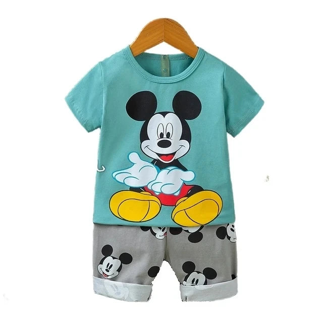 Donald Duck Cartoon 2-Piece Boys Summer Tracksuit Casual Kids Clothing Set with T-shirt And Shorts for Children 1-4 Year Old